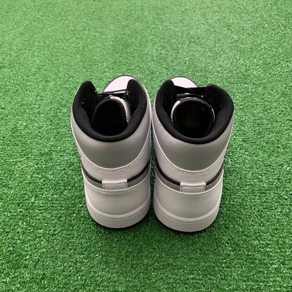 🐼*NEW* Air Jordan 1 Mid “White Shadow” (Sz 9.5) - Picture 5 of 10